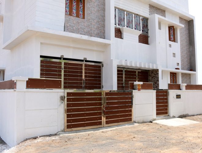 Weather-Resistant Planks